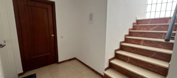 4 bedrooms Apartment in Cordoba, Spain No. 160786 36