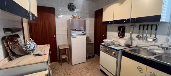 4 bedrooms Apartment in Cordoba, Spain No. 160786 10