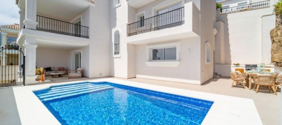 4 bedrooms Villa in Fuengirola, Spain No. 217837 20