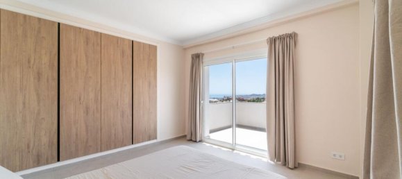 4 bedrooms Villa in Fuengirola, Spain No. 217837 8