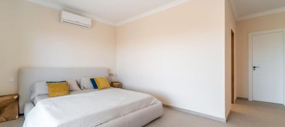 4 bedrooms Villa in Fuengirola, Spain No. 217837 5