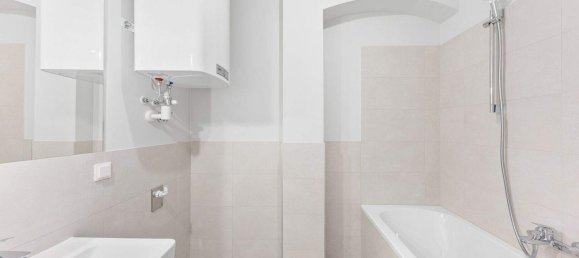 3-salle Appartement à Rudolfsheim-Funfhaus, Austria No. 132615 12