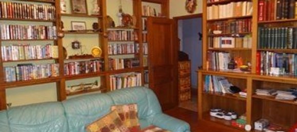 9 Schlafzimmer Schlösser in Montbozon, France, Nr. 301952 11