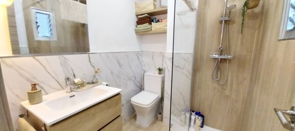 2 bedrooms Apartment in Torrent, Spain No. 160087 5