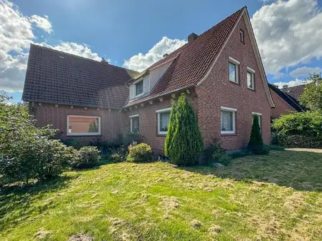 10-salle Maison de ville à Stade, Germany No. 360040