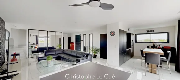 4 bedrooms Villa in Claira, France No. 350024 4