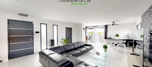 4 bedrooms Villa in Claira, France No. 350024 5