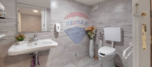 Gewerbliche Immobilie in Milan, Italy 58m², Nr. 243112 34