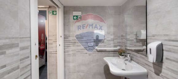 Gewerbliche Immobilie in Milan, Italy 58m², Nr. 243112 36