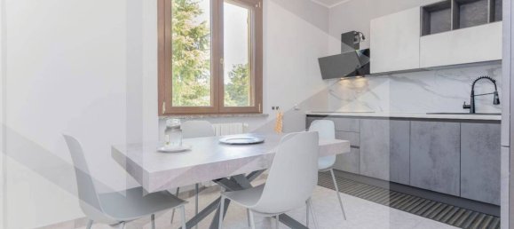3-salle Appartement à Carnate, Italy No. 32776 6