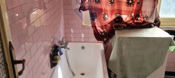 4 rooms Apartment in Varese Ligure, Italy No. 265187 18