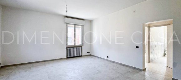 1 bedroom Apartment in Carpi, Italy No. 213699 6