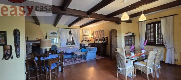 3 bedrooms Villa in Lucca, Italy No. 361538 12