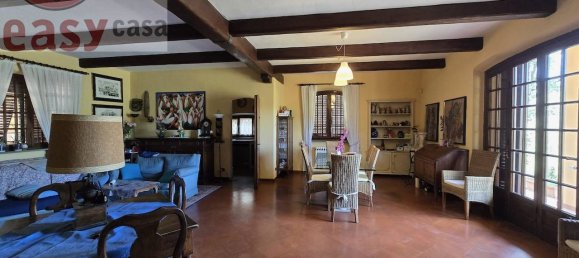 3 bedrooms Villa in Lucca, Italy No. 361538 13