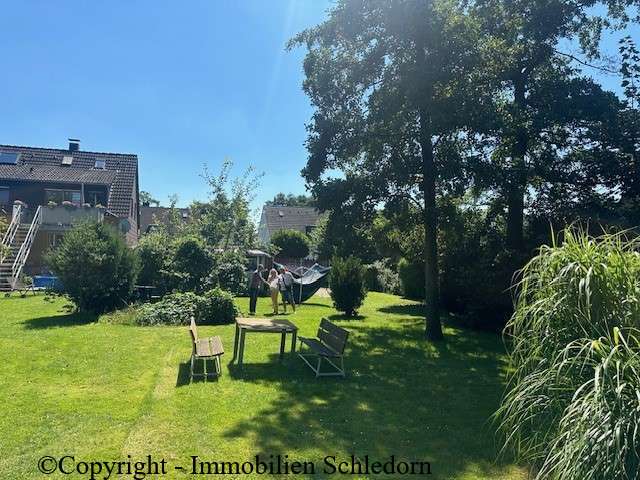 Земельный участок в Оберхаузен, Германия № 312928