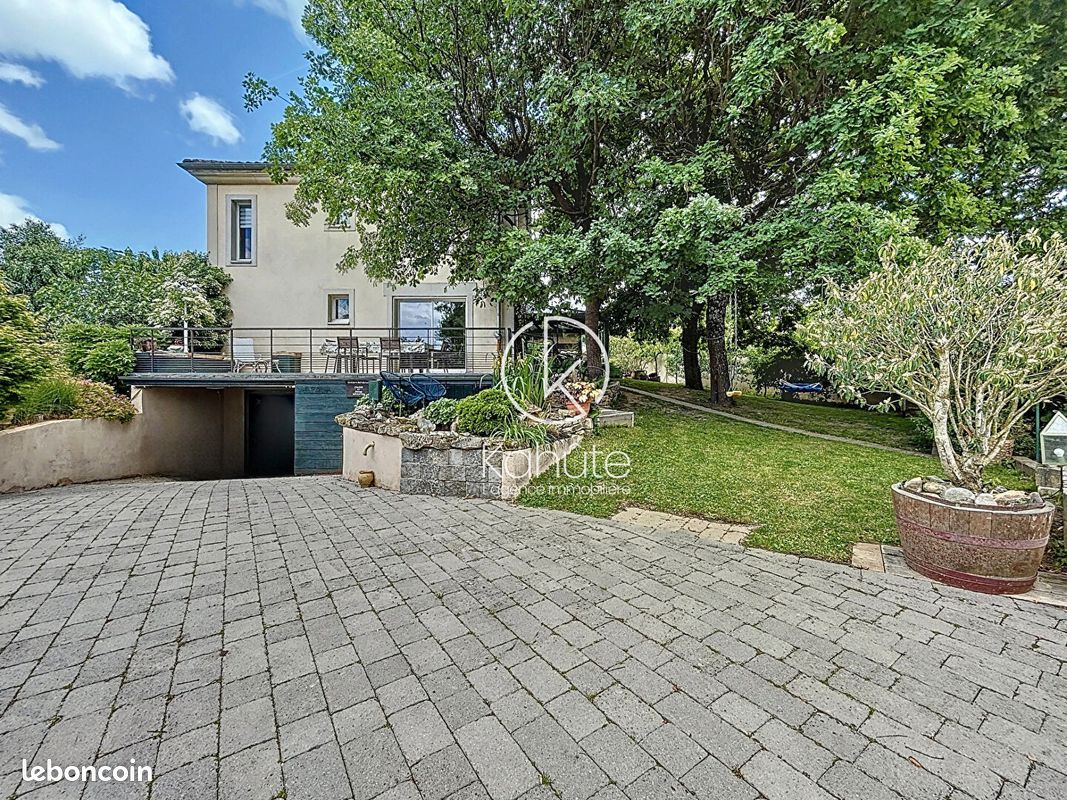 4 Schlafzimmer Haus in Chasselay, France, Nr. 337893