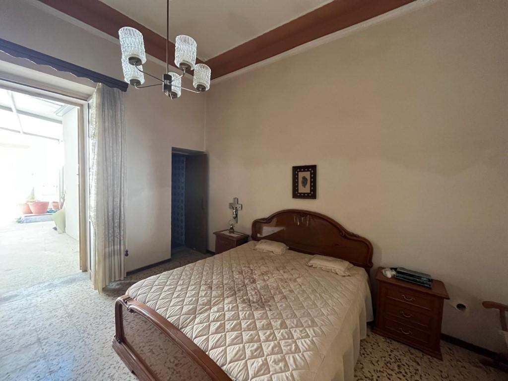 4 rooms House in Matino, Italy No. 235442