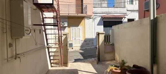 4 rooms House in Matino, Italy No. 235442 20