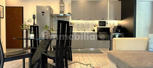 2 bedrooms Apartment in Como, Italy No. 379435 10