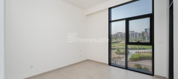 Moradia em banda T3 em Mudon, UAE N.º 111057 10