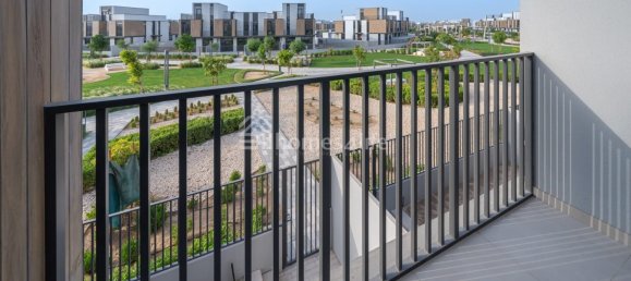 Moradia em banda T3 em Mudon, UAE N.º 111057 18