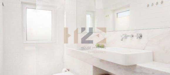 561m² Building in Porto, Portugal No. 78679 8