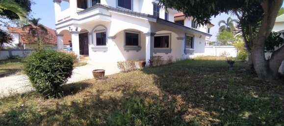 4 bedrooms House for sale in Pattaya, Chonburi, Eastern Thailand, Thailand № 59242 18
