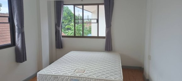 4 bedrooms House for sale in Pattaya, Chonburi, Eastern Thailand, Thailand № 59242 4