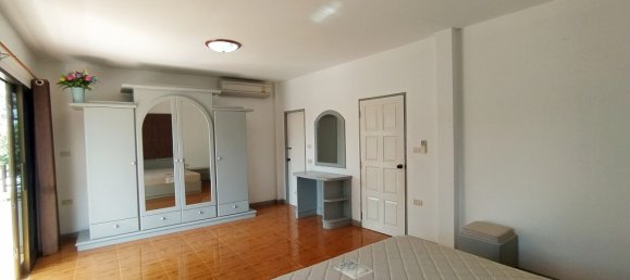 4 bedrooms House for sale in Pattaya, Chonburi, Eastern Thailand, Thailand № 59242 7