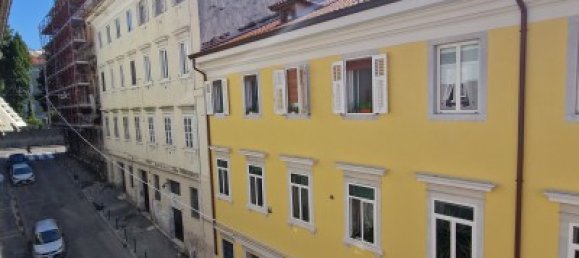 2 chambres Appartement à Trieste, Italy No. 377330 8