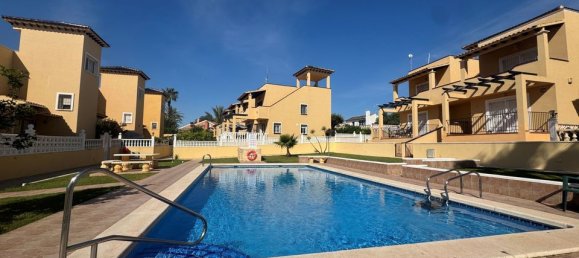 3 غرف نوم فيلا في Alicante, Spain رقم 178223 35