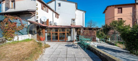 6 rooms House in Serramazzoni, Italy No. 37591 27