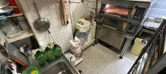 Gewerbliche Immobilie in Genoa, Italy 30m², Nr. 309943 18