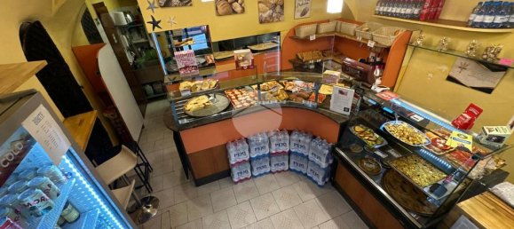 Gewerbliche Immobilie in Genoa, Italy 30m², Nr. 309943 6