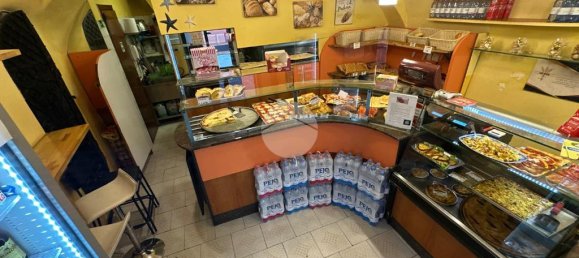 Gewerbliche Immobilie in Genoa, Italy 30m², Nr. 309943 12