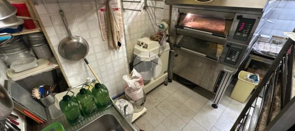 Gewerbliche Immobilie in Genoa, Italy 30m², Nr. 309943 24