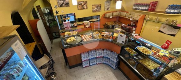 Gewerbliche Immobilie in Genoa, Italy 30m², Nr. 309943 3