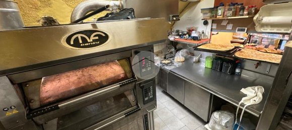 Gewerbliche Immobilie in Genoa, Italy 30m², Nr. 309943 7