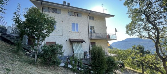 4 rooms Apartment in Bardi, Italy No. 131820 6