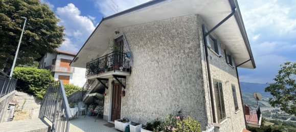 4 rooms Apartment in Bardi, Italy No. 131820 5