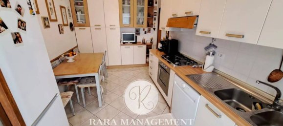 3 bedrooms Apartment in Macerata, Italy No. 347680 3