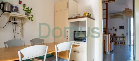 4-salle Appartement à Cesena, Italy No. 35079 32