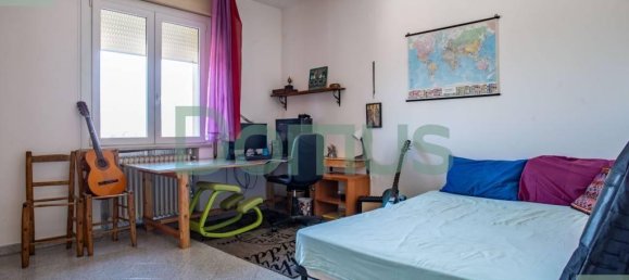4-salle Appartement à Cesena, Italy No. 35079 35