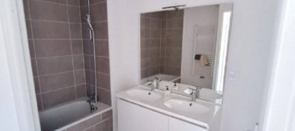 3 chambres Maison à Épernon, France No. 225464 9