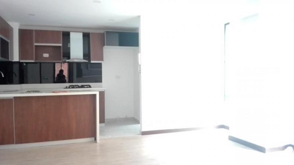 2 bedrooms House in Bogota, Colombia No. 11254