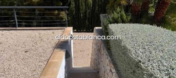 3 Schlafzimmer Haus in Altea, Spain, Nr. 80946 5