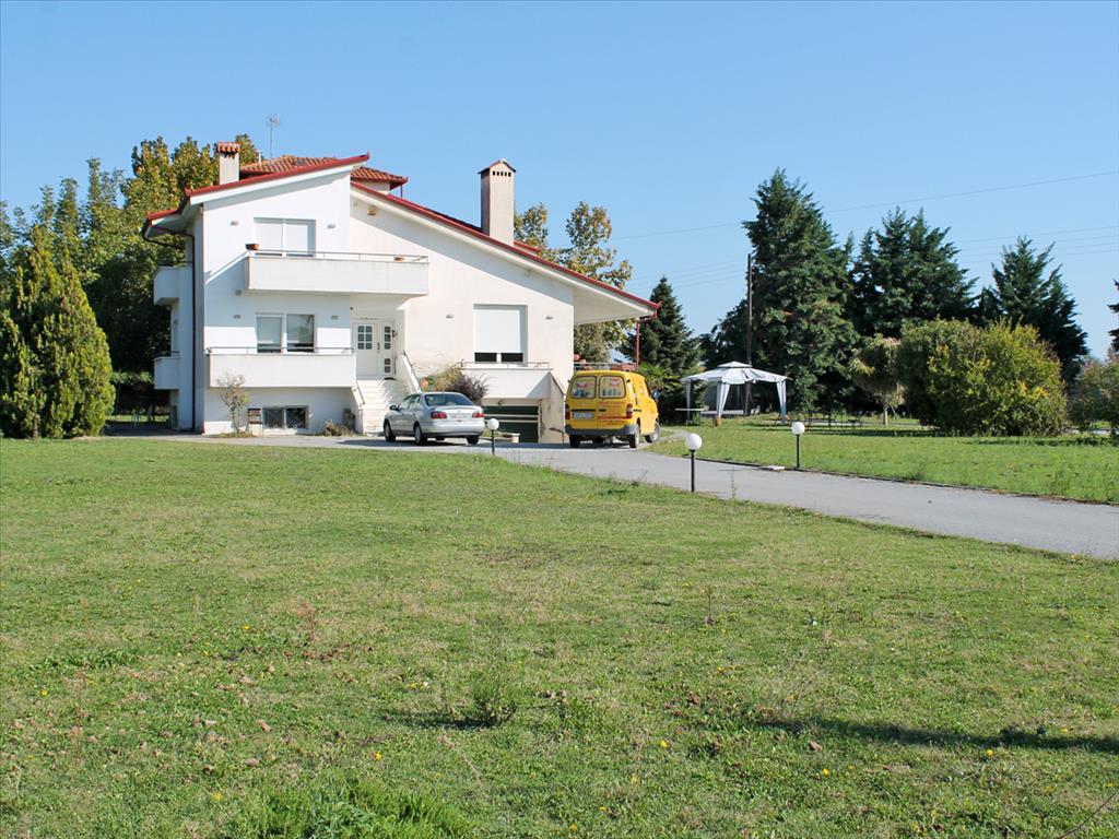 3 bedrooms Commercial property in Katerini, Greece No. 6011