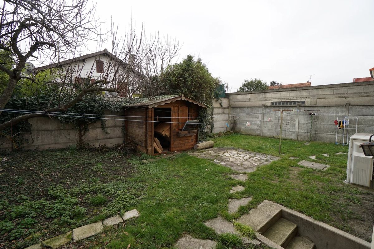 3 غرف نوم منزل في Aulnay-sous-Bois, France رقم 187483