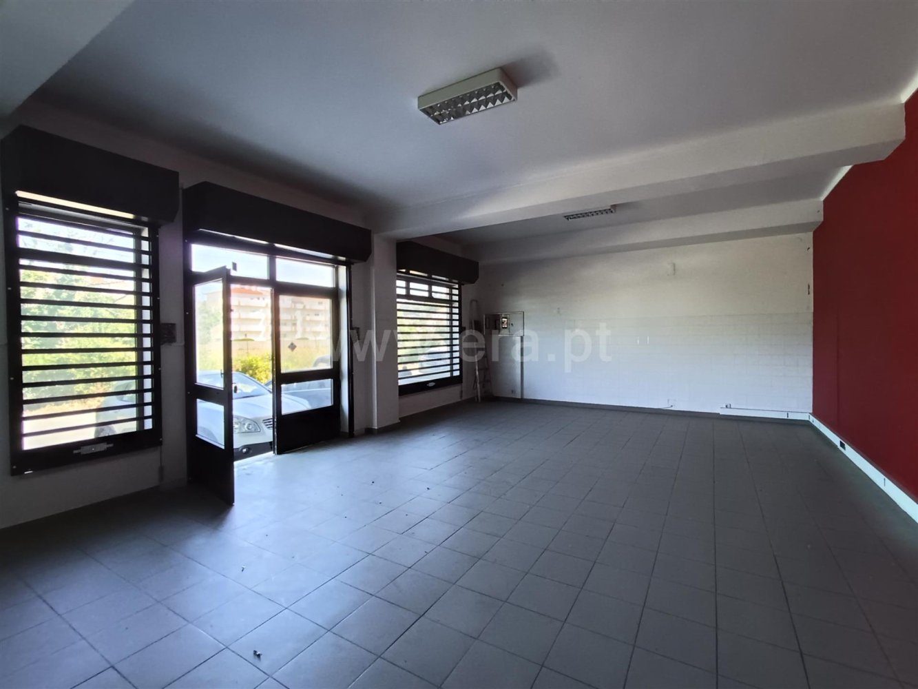  عقار تجاري في Leiria, Portugal 85متر مربع رقم 289026