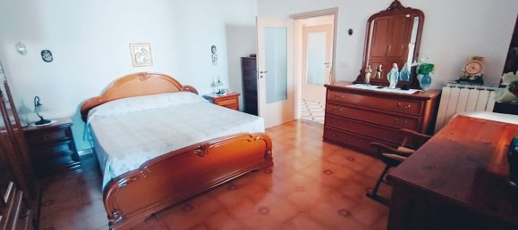 3 bedrooms House in Ortelle, Italy No. 357611 8